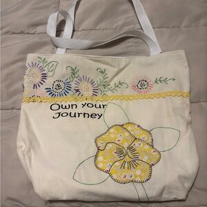Vintage Linen Embroidered Floral Tote Bag - Cream and Yellow